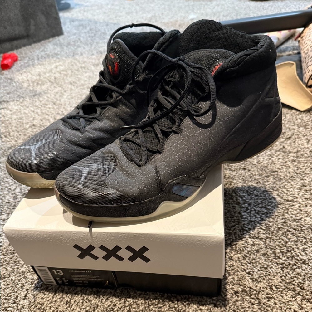 Air Jordan 30 black cat size 13